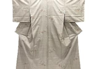 未使用品　仕立て上がり　花模様織り出し本場泥大島紬着物(5マルキ)